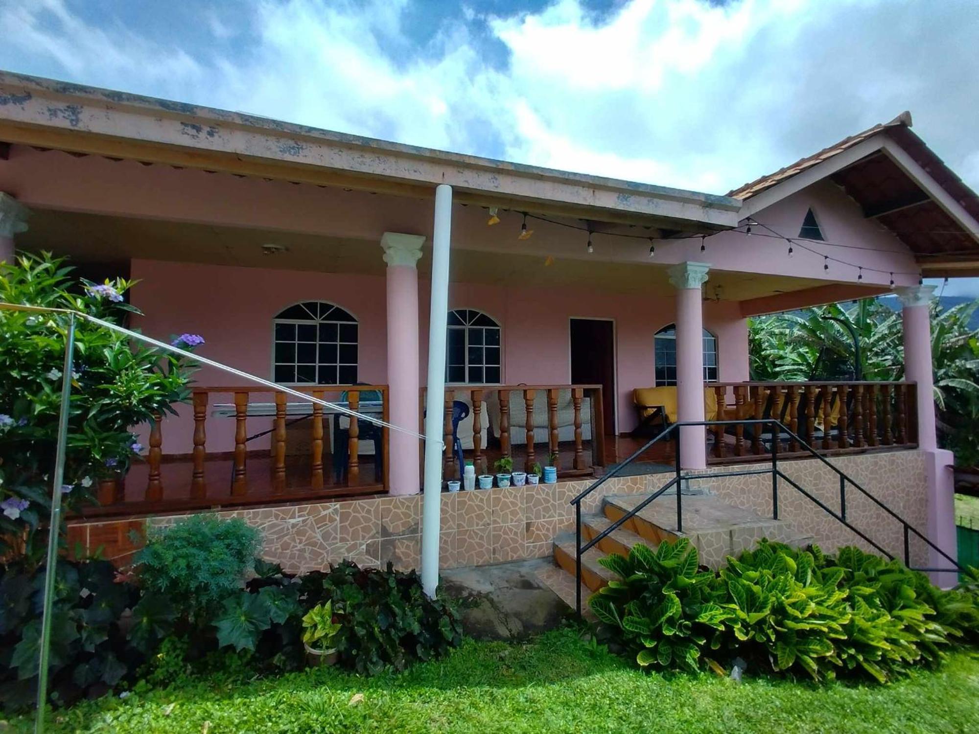 Agartha Mountain Retreat Hostel Boquete Exterior photo